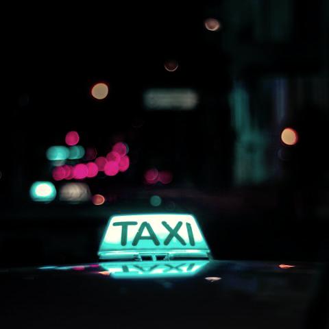 Taxi